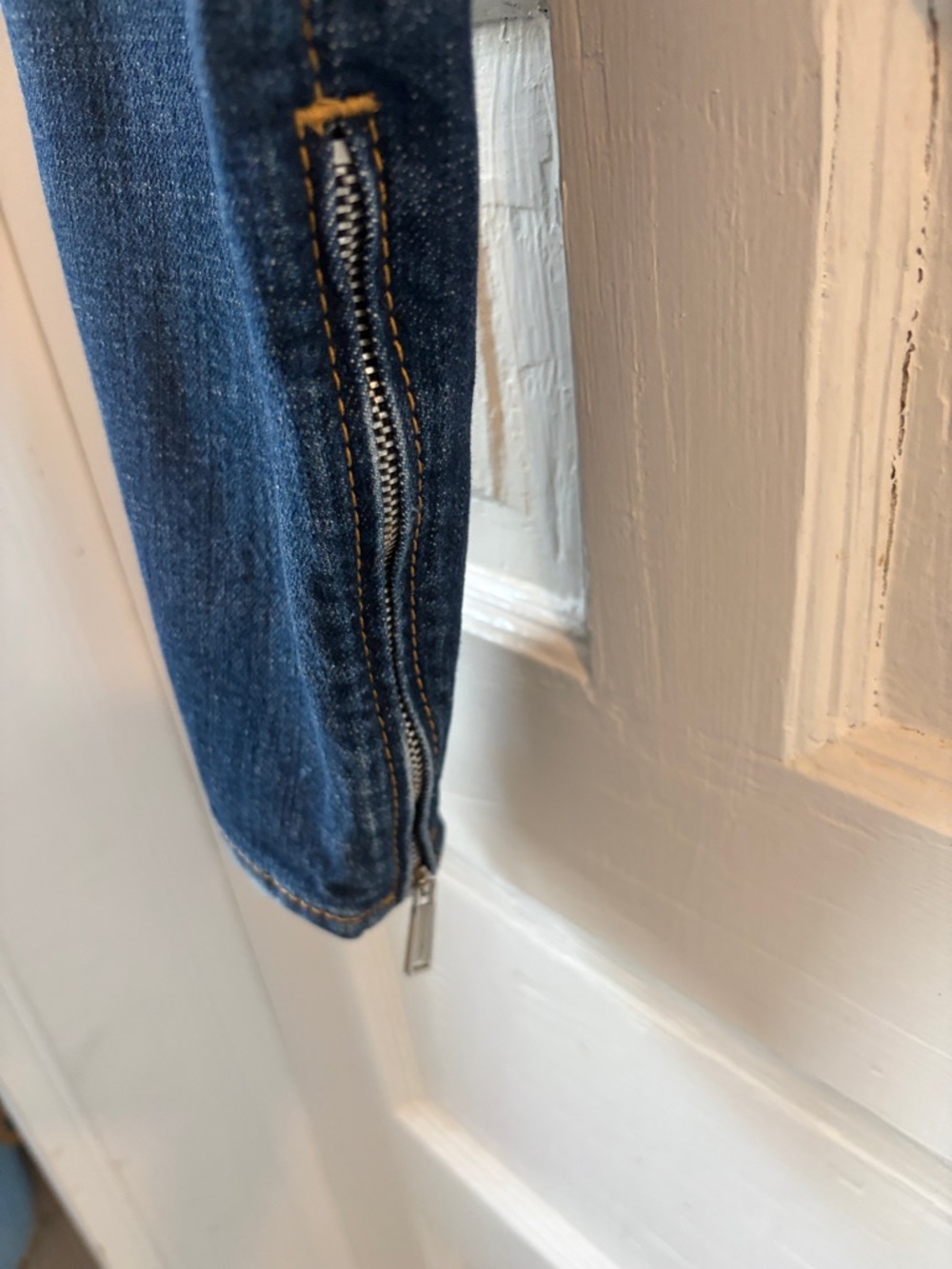 DSQUARED2 Women's Dark Blue Distressed Skinny Jeans - Picture 8 of 14